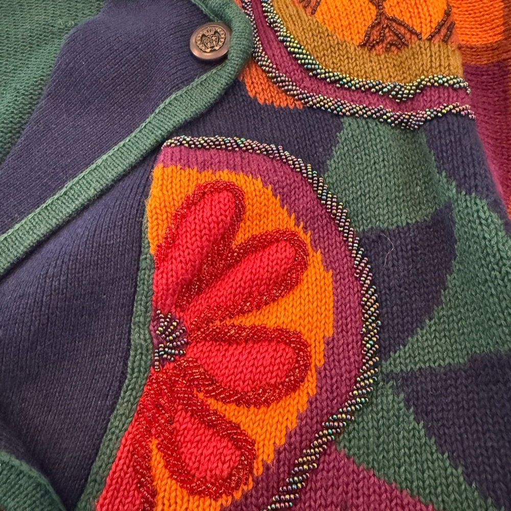 VTG Colorful Women's Cardigan Sweater